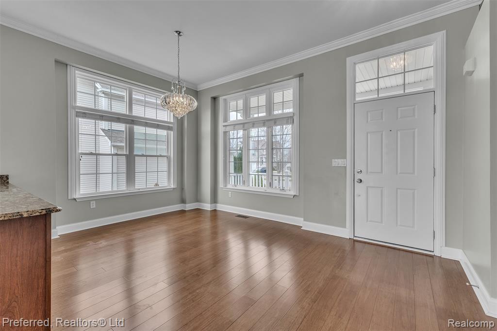 985 Watersedge Court, Oxford, MI 48371 — Photo 8