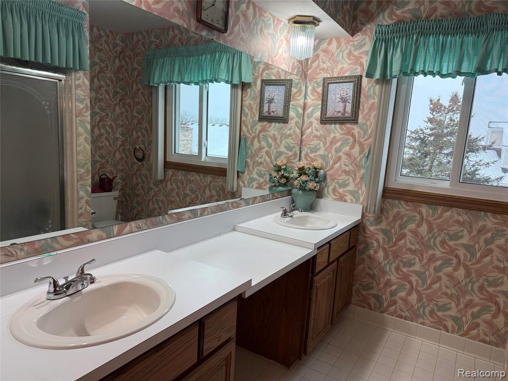 4846 Bayleaf Drive, Sterling Heights, MI 48314 — Photo 22