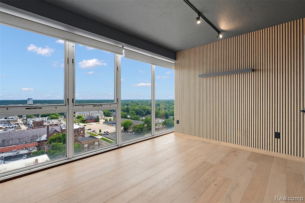 432 S Washington Avenue, 1404, Royal Oak, MI 48067 — Photo 11