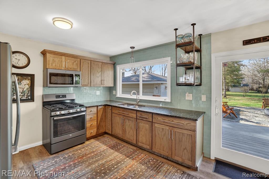 4357 Skusa Drive, Brighton, MI 48116 — Photo 9