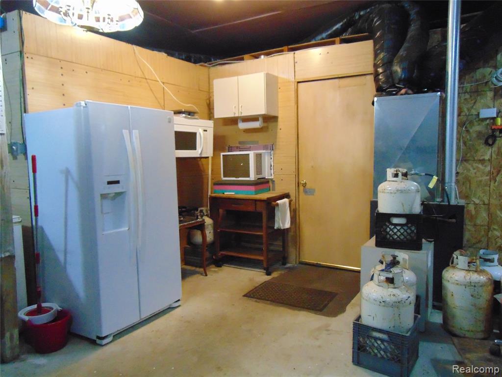 5055 Adams Road, Gladwin, MI 48624 — Photo 27