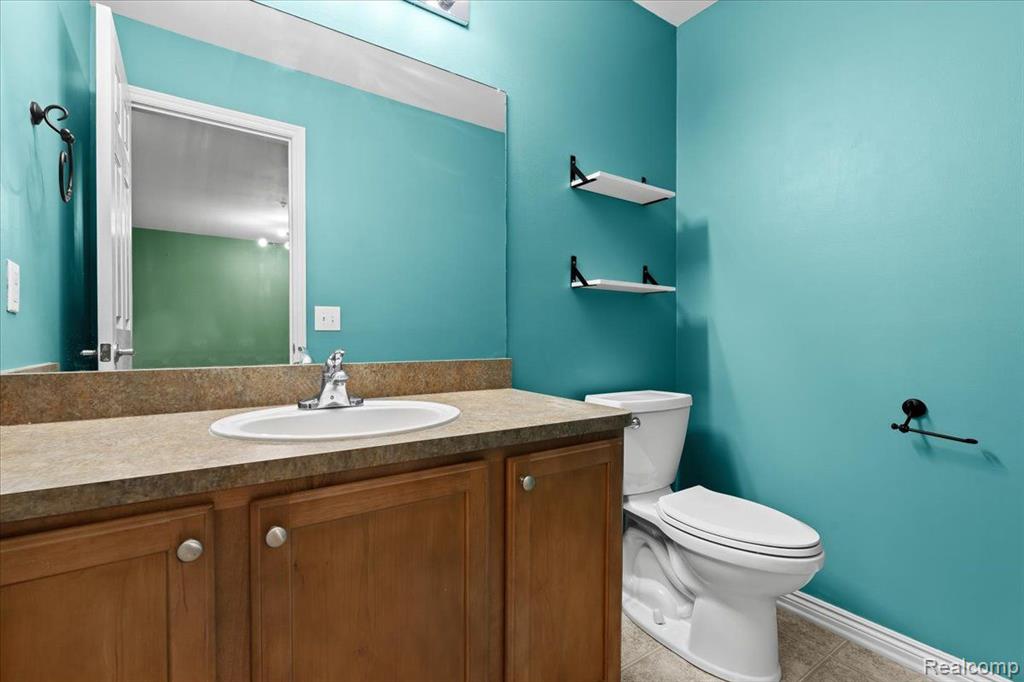 50111 HARDING Street, 121, Canton, MI 48188 — Photo 8