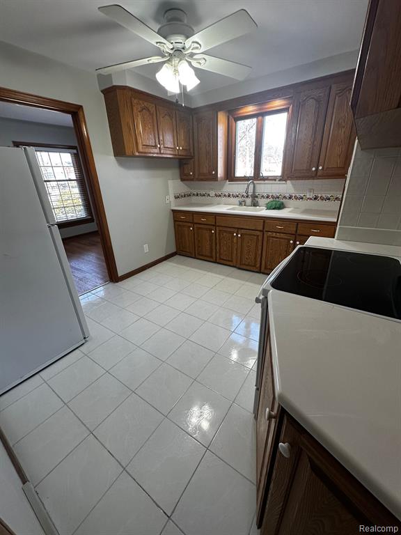 950 N YORK Street, Dearborn, MI 48128 — Photo 11