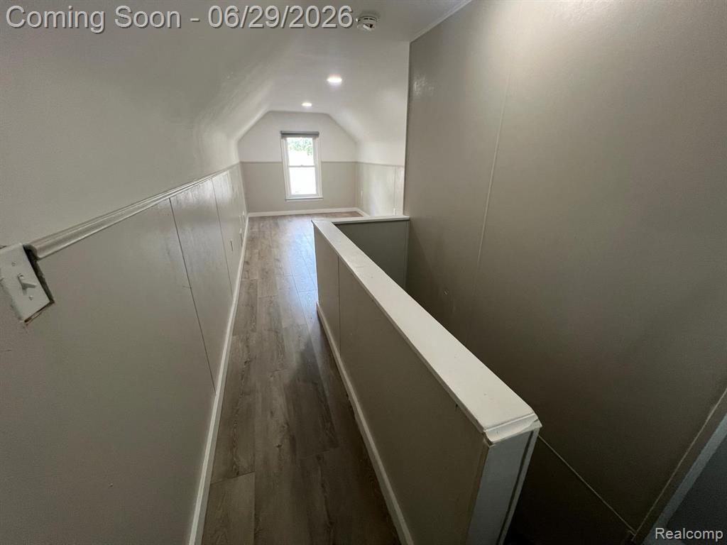 5694 Robindale Avenue, Dearborn Heights, MI 48127 — Photo 16