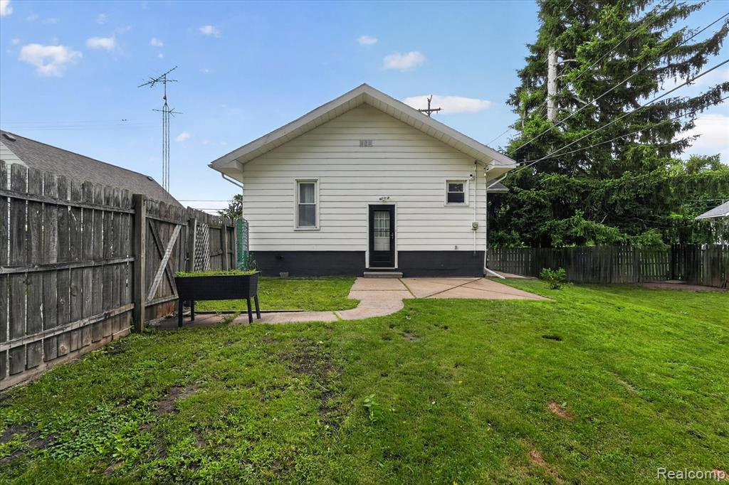 4110 Ogema Avenue, Flint, MI 48507 — Photo 36