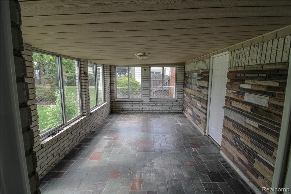 40159 William Drive, Sterling Heights, MI 48313 — Photo 36