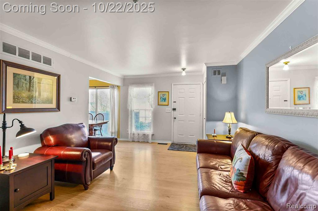 41109 Southwind Drive, Canton, MI 48188 — Photo 4