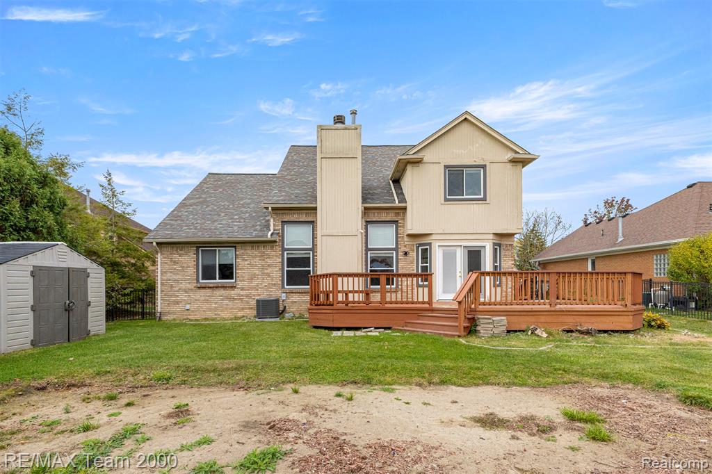 51336 Pinewood Drive, Macomb, MI 48042 — Photo 45