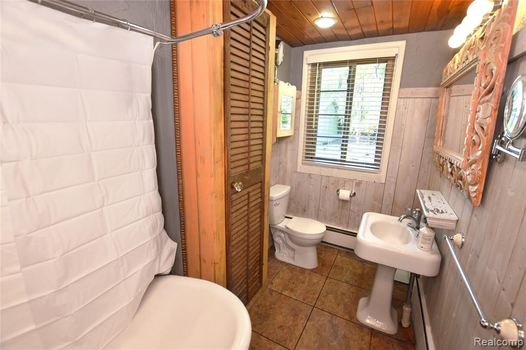 4034 W Grand Blanc Road, Swartz Creek, MI 48473 — Photo 29