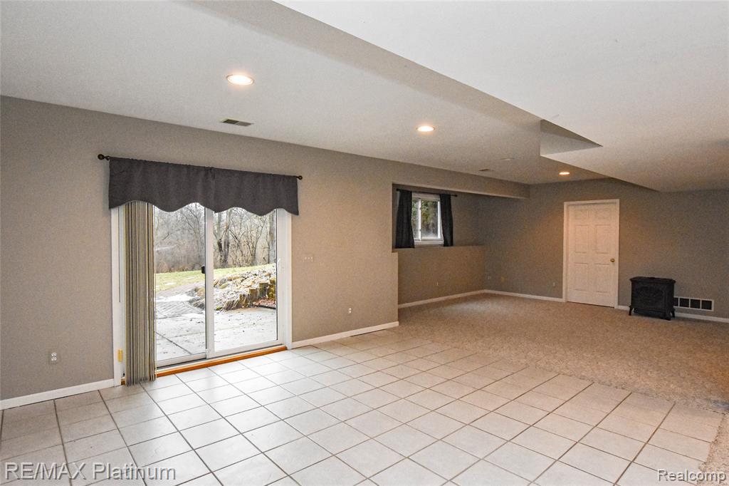 8868 Solitude Drive, Brighton, MI 48116 — Photo 43