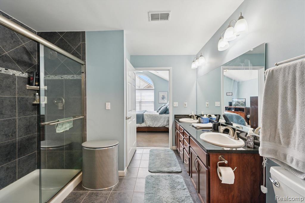 36062 ABBEY Drive, Westland, MI — Photo 12