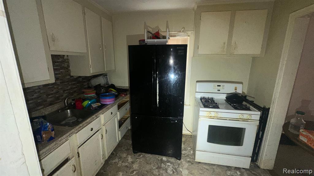3510 Bassett Street, Detroit, MI 48217 — Photo 6