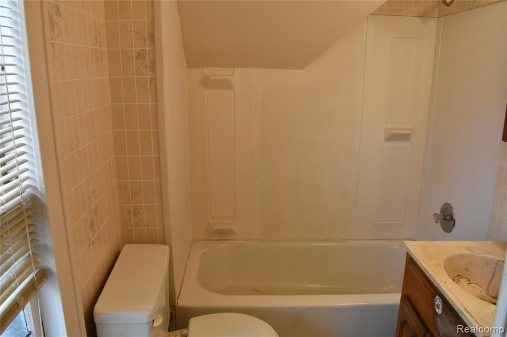 725 W 6th Street, Monroe, MI 48161 — Photo 15