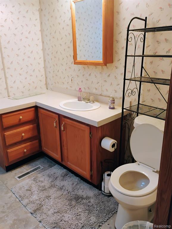 10414 N PARK Street, Casco, MI 48064 — Photo 11