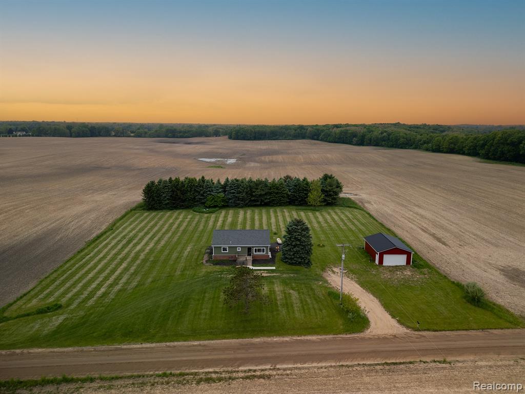 6110 Austin Road, Laingsburg, MI 48848 — Photo 3