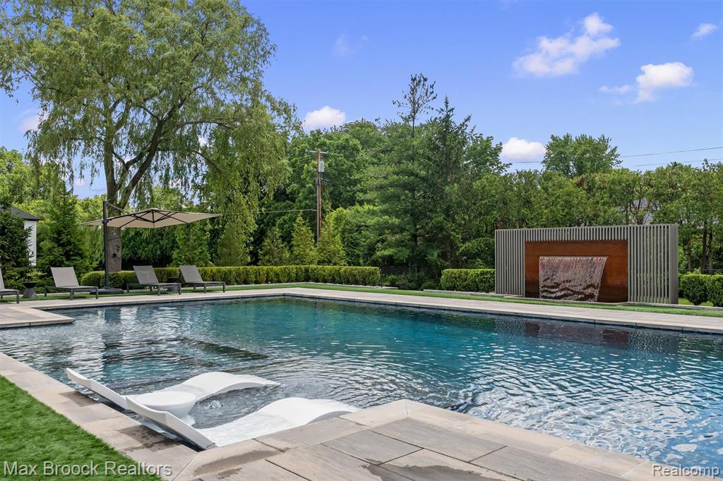 7400 Parkstone Lane, Bloomfield Hills, MI 48301 — Photo 8