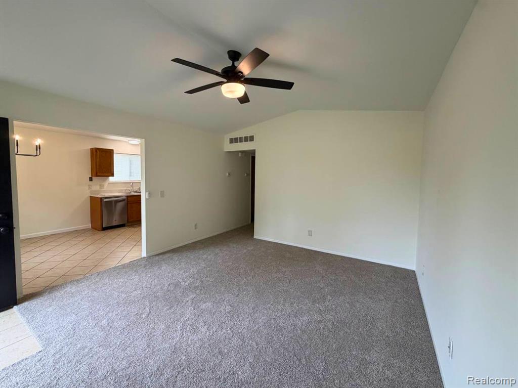 8468 Beatrice, Westland, MI — Photo 5