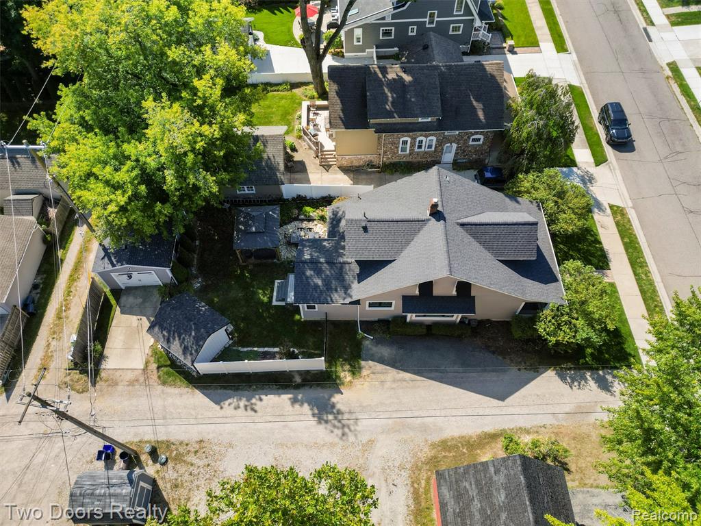 426 N Castell Avenue, Rochester, MI 48307 — Photo 58