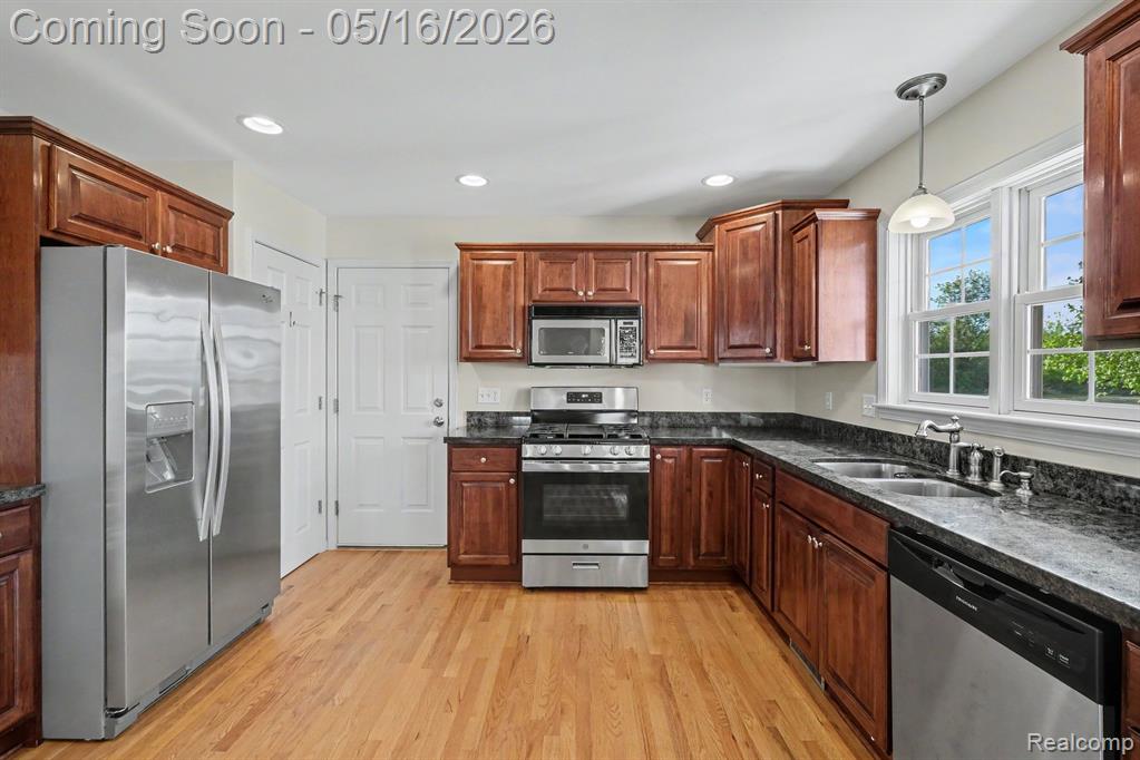 6520 Cook Road, Swartz Creek, MI 48473 — Photo 16