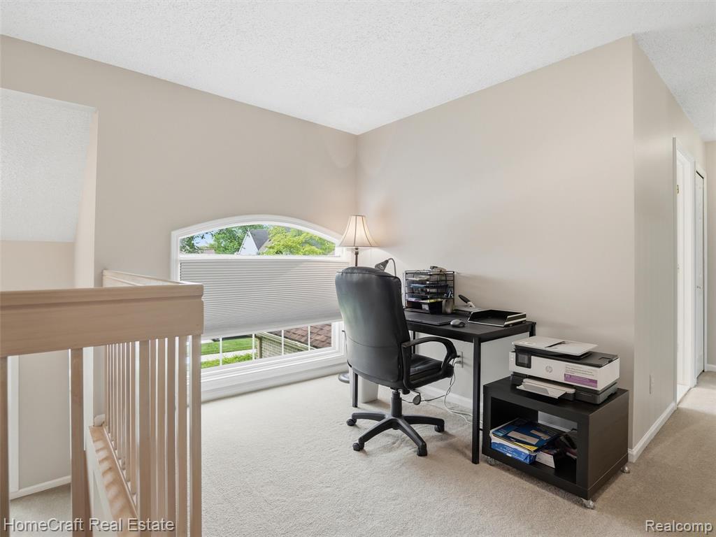45088 DANBURY Road, Canton, MI 48188 — Photo 30