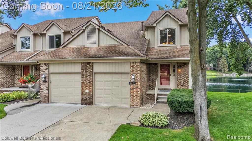 54124 Buccaneers Bay, Shelby Twp, MI 48316