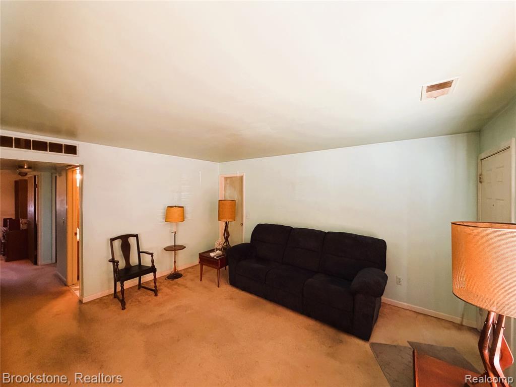 31842 Kelly Road, Roseville, MI 48066 — Photo 5