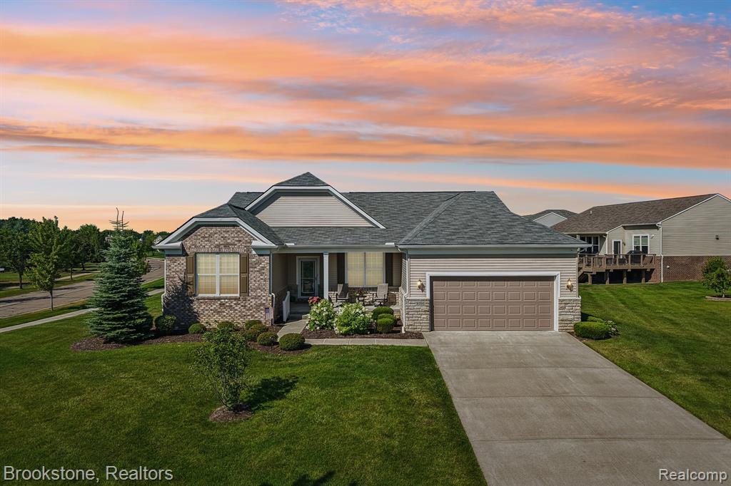 9350 Pebble Beach Lane, Grand Blanc, MI 48439