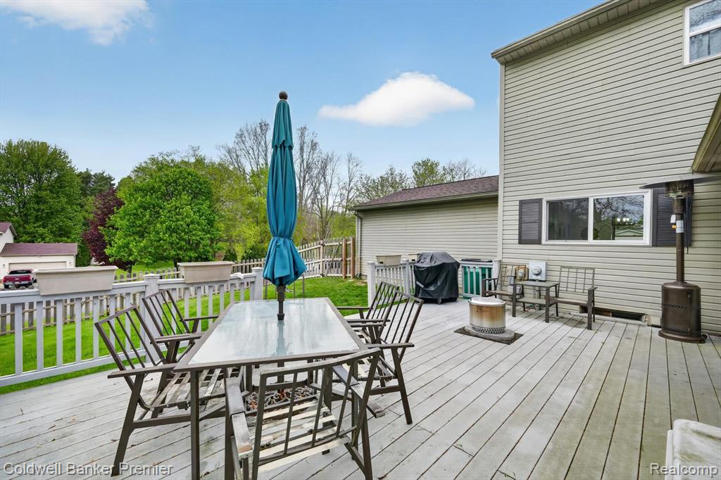 425 Arbor Pine Drive, Ortonville, MI 48462 — Photo 43
