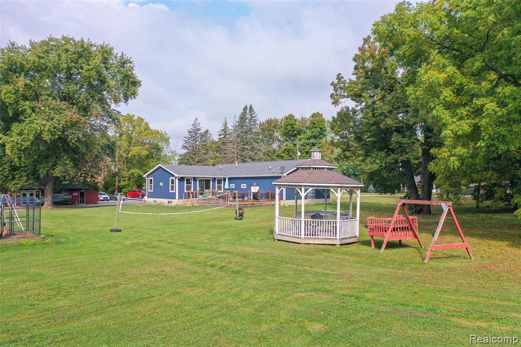 11141 Farrand Road, Montrose, MI 48457 — Photo 37
