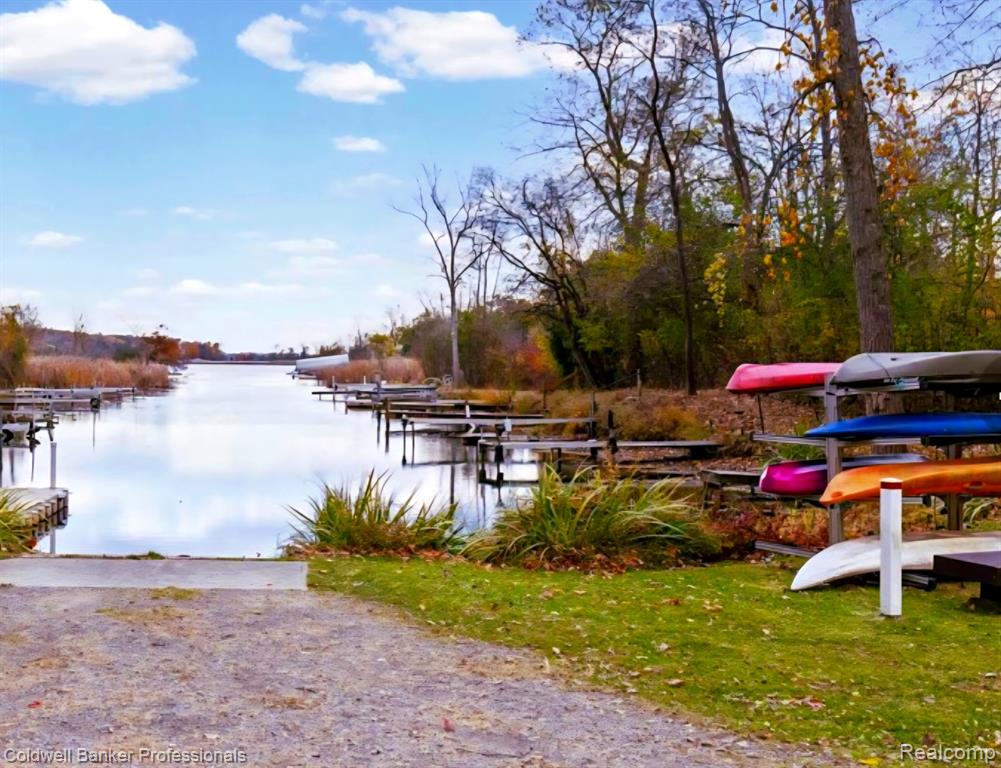 5010 Cass Elizabeth Road, Waterford, MI 48327 — Photo 26