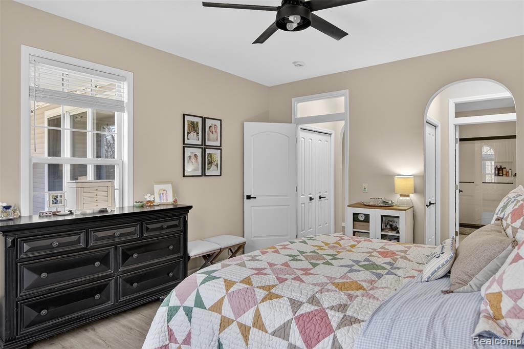 2946 Hunley Drive, Ann Arbor, MI 48105 — Photo 24