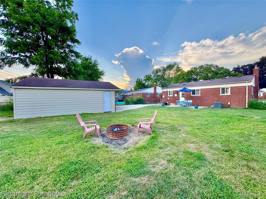 9715 Sylvester Street, Taylor, MI 48180 — Photo 40