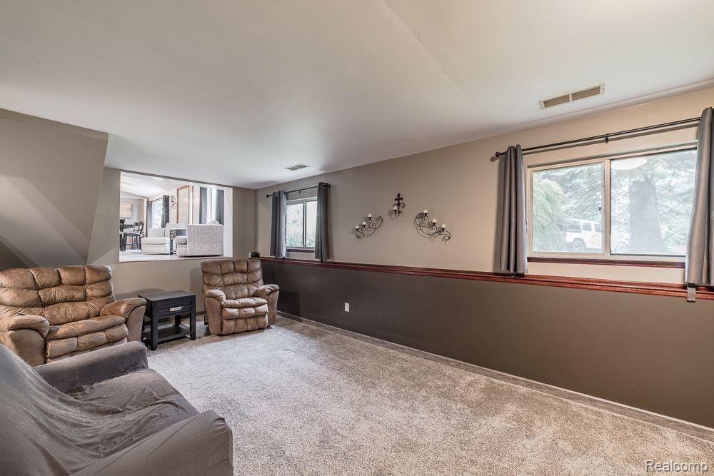 5266 OAK PARK Drive, Clarkston, MI — Photo 44