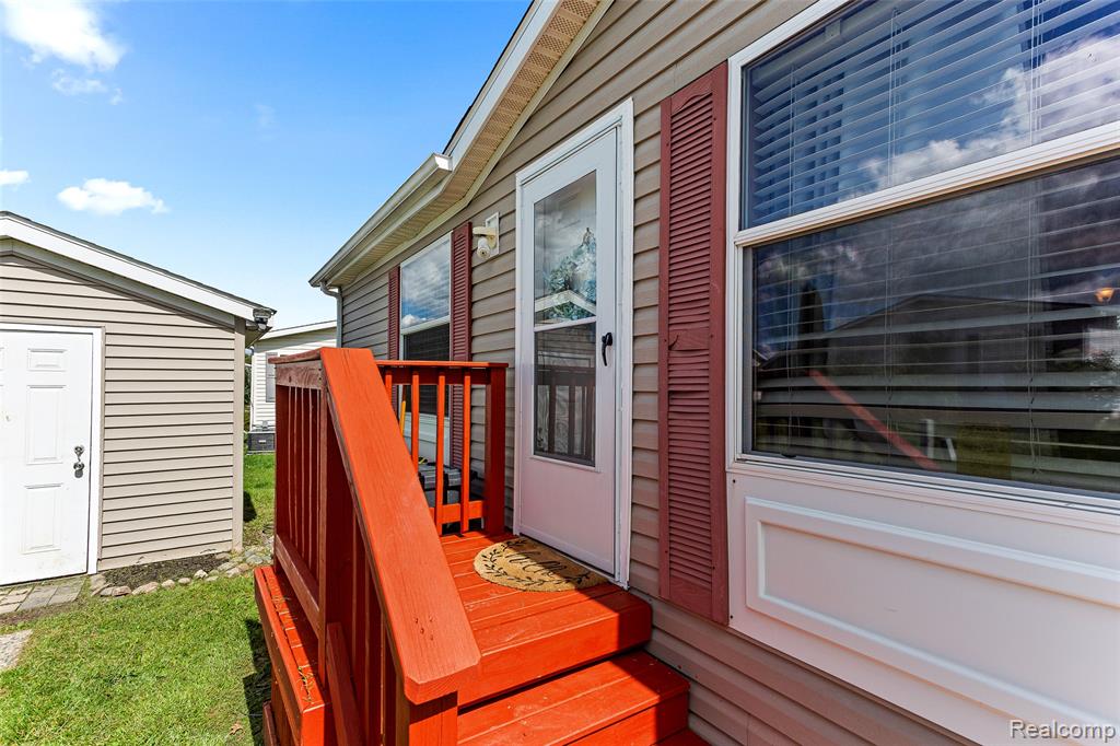 9544 Rhodes Court, Northville, MI 48167 — Photo 27