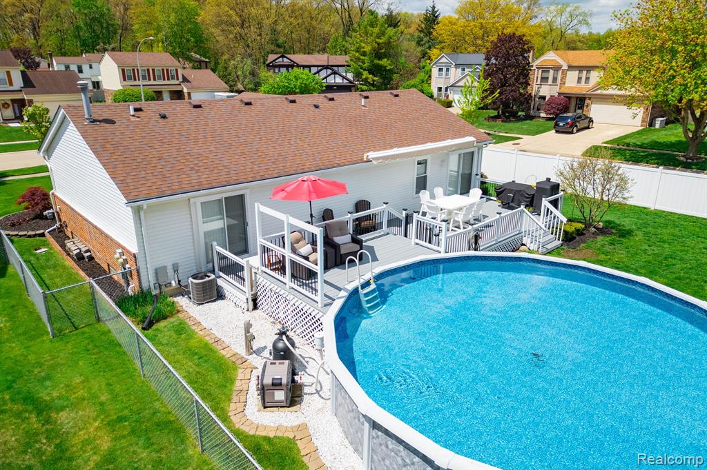 624 BEDFORD Drive, Westland, MI — Photo 31