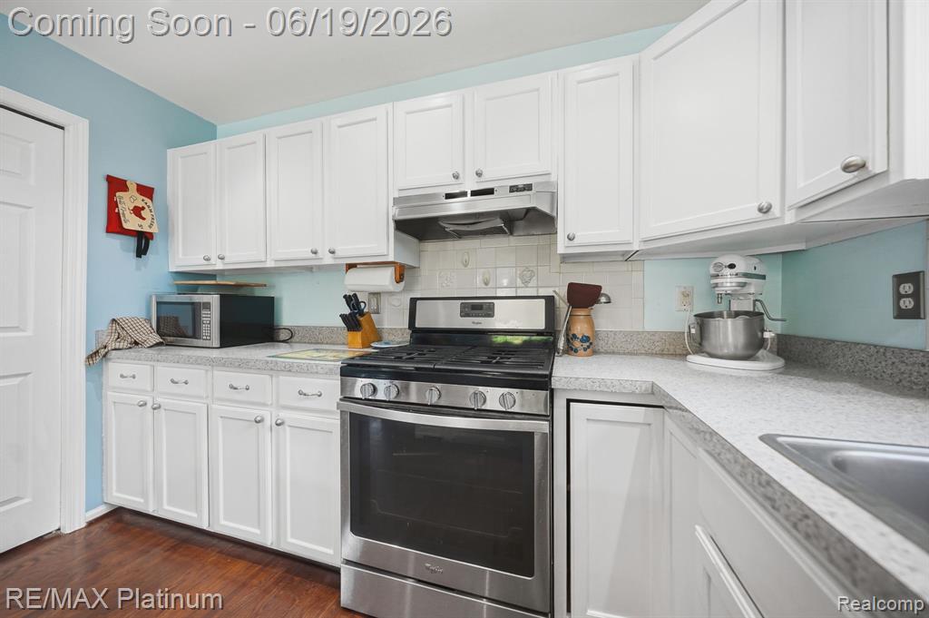 1321 Glen Oak Drive, Holly, MI 48442 — Photo 19