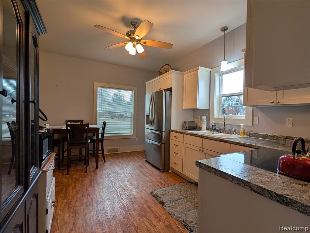201 S Almer Street, Caro, MI 48723 — Photo 23