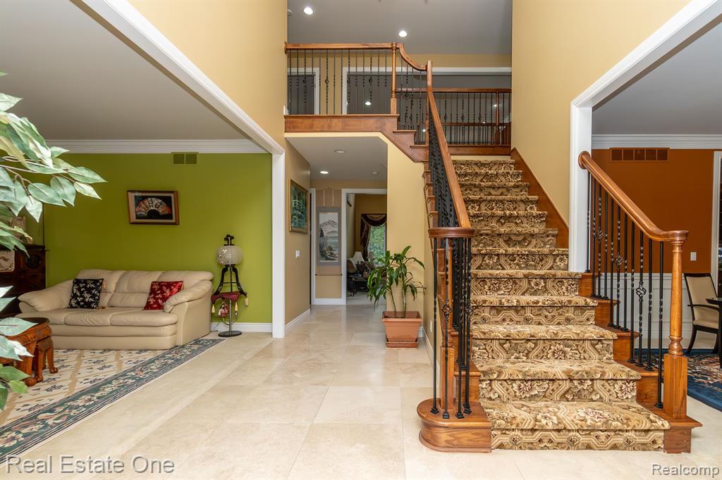 18090 Peninsula Way, Northville, MI 48168 — Photo 21