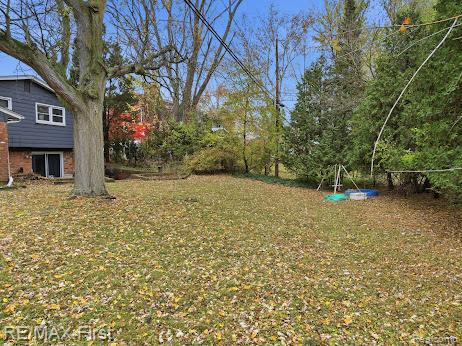 31112 Pickwick Lane, Beverly Hills, MI 48025 — Photo 36