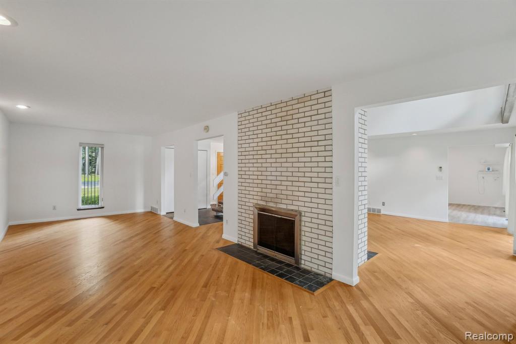 6755 WELLESLEY, Clarkston, MI — Photo 18
