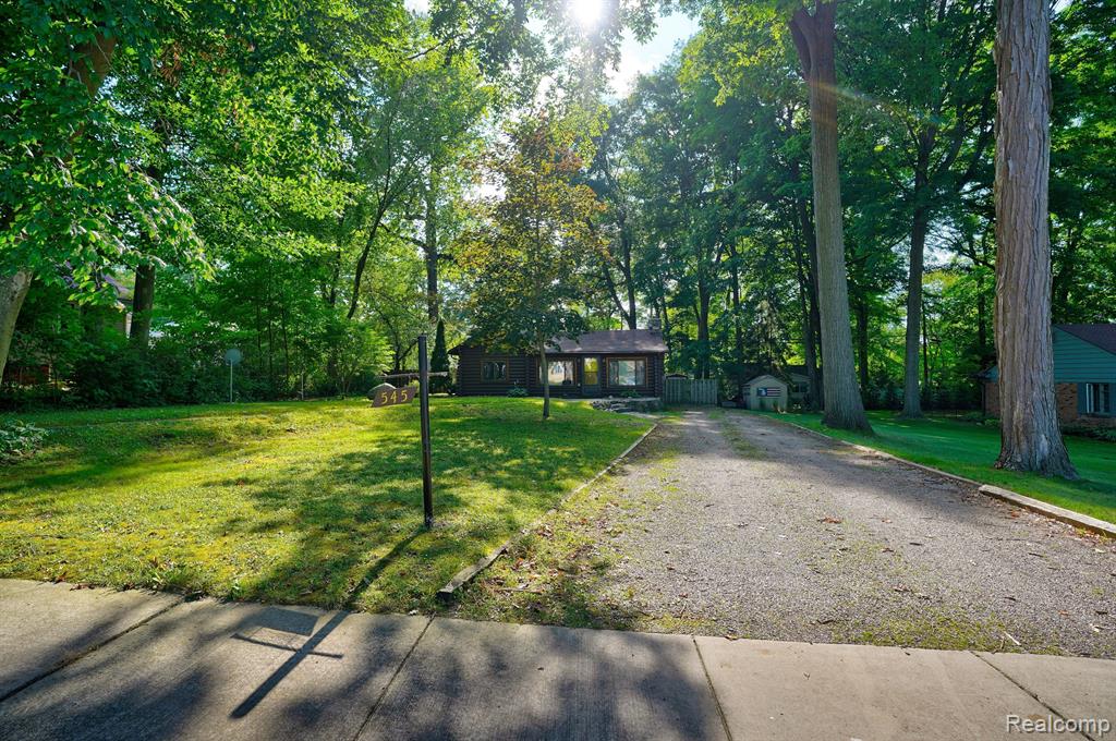 545 BANCROFT Street, Imlay City, MI 48444 — Photo 39