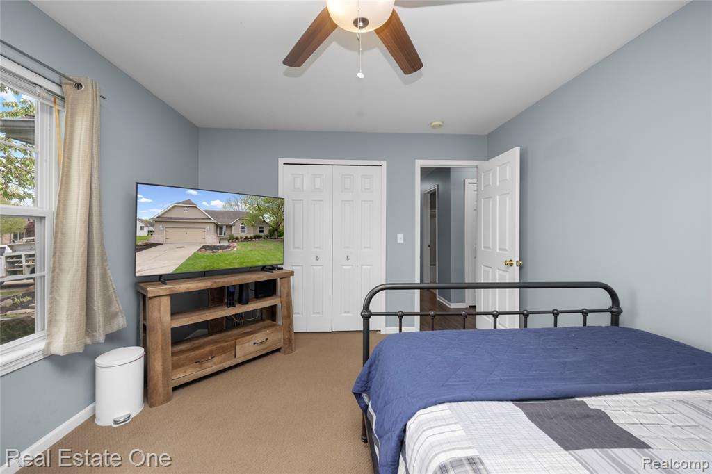 16222 Pine Lake Forest Court, Linden, MI 48451 — Photo 30