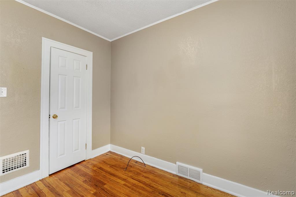 15853 Santa Rosa Drive, Detroit, MI 48238 — Photo 11
