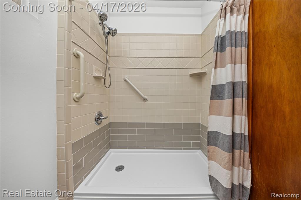 4656 Buckingham Drive, Warren, MI 48092 — Photo 26