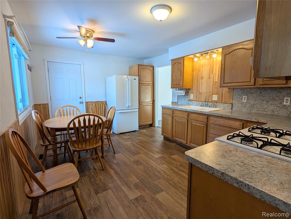 947 Beech Street, Bad Axe, MI 48413 — Photo 15