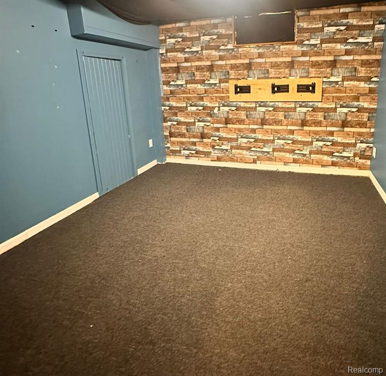 505 GARDENDALE Street, Ferndale, MI 48220 — Photo 18