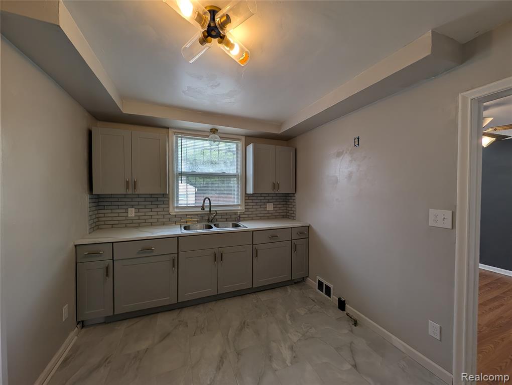 15329 Vaughan Street, Detroit, MI 48223 — Photo 8