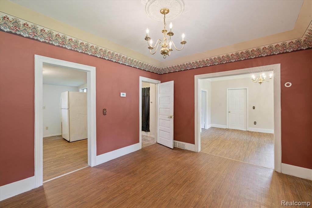603 N Line Street, Chesaning, MI 48616 — Photo 6
