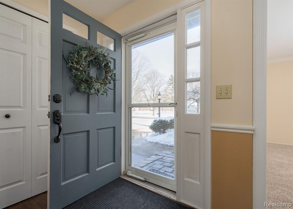 4929 Danbury Drive, Troy, MI 48085 — Photo 6