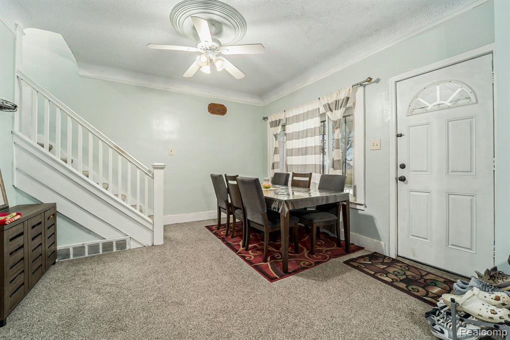4568 CHARLES Street, Hamtramck, MI 48212 — Photo 5